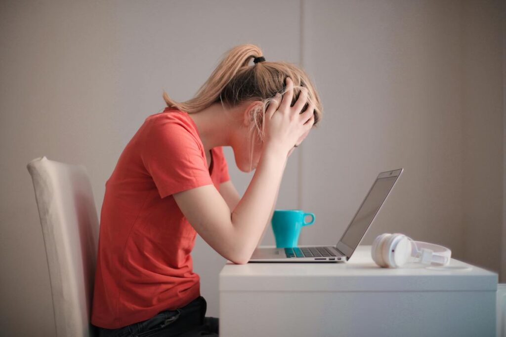 signs of drug use in teenagers